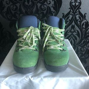 Ricosta Adult hike style green boots size38